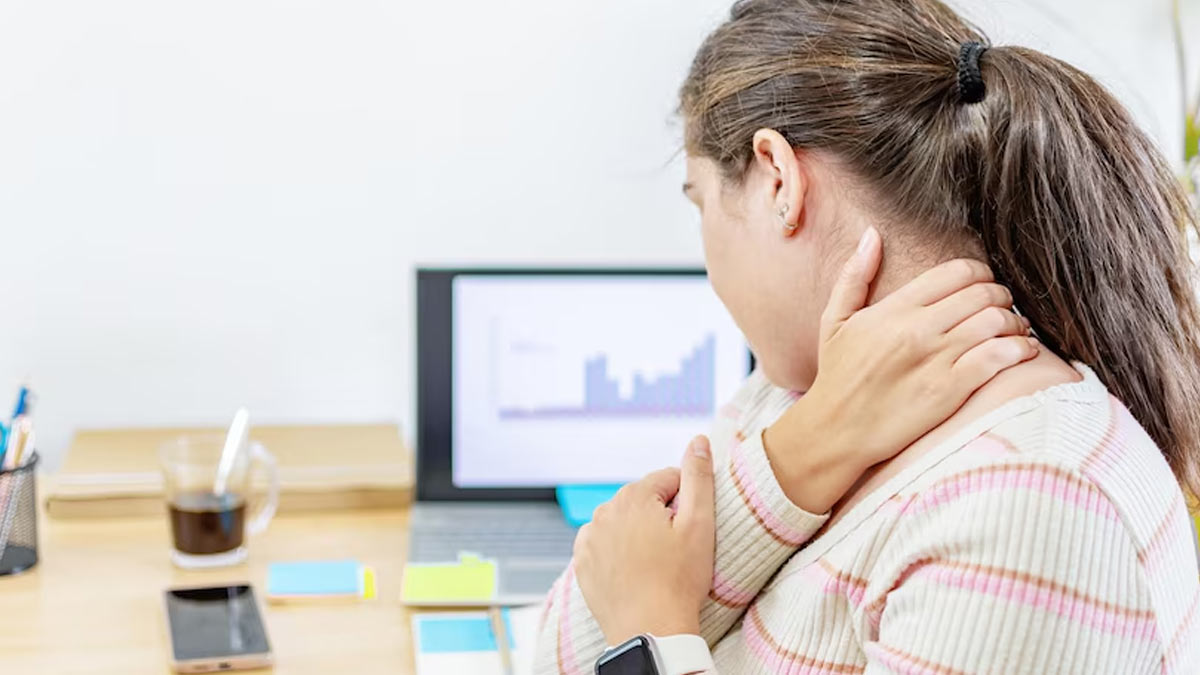 Suffering From Cervical And Spondylitis Neck Pain? Try These Yogasana For Relief